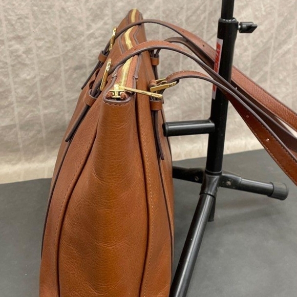 Fossil Tan Leather Tote Bag No Call Outs milled cowhide - Picture 3 of 6